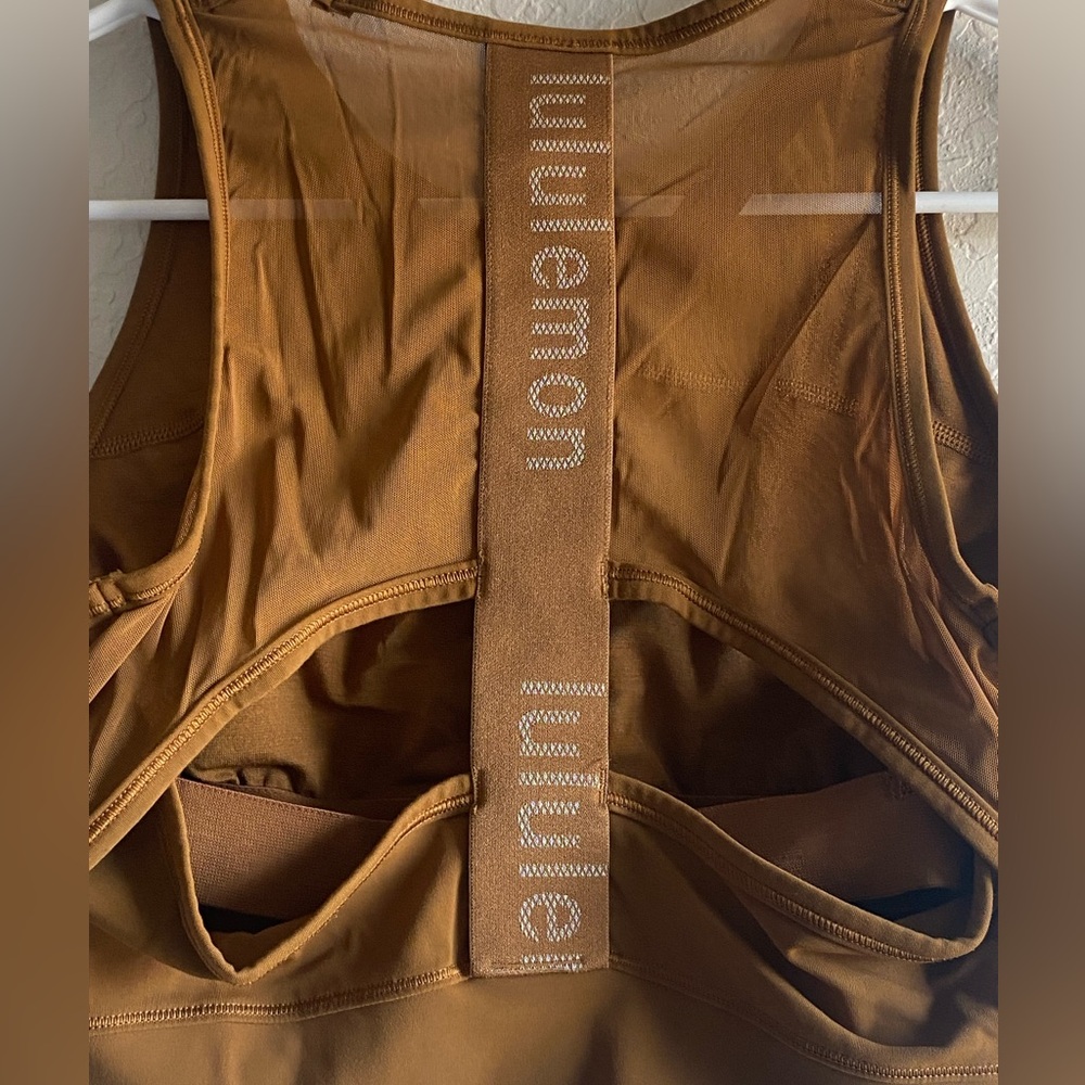 Lululemon Mesh Back Cropped Training Tank in Rich Caramel ~ Size 4 - Picture 7 of 9